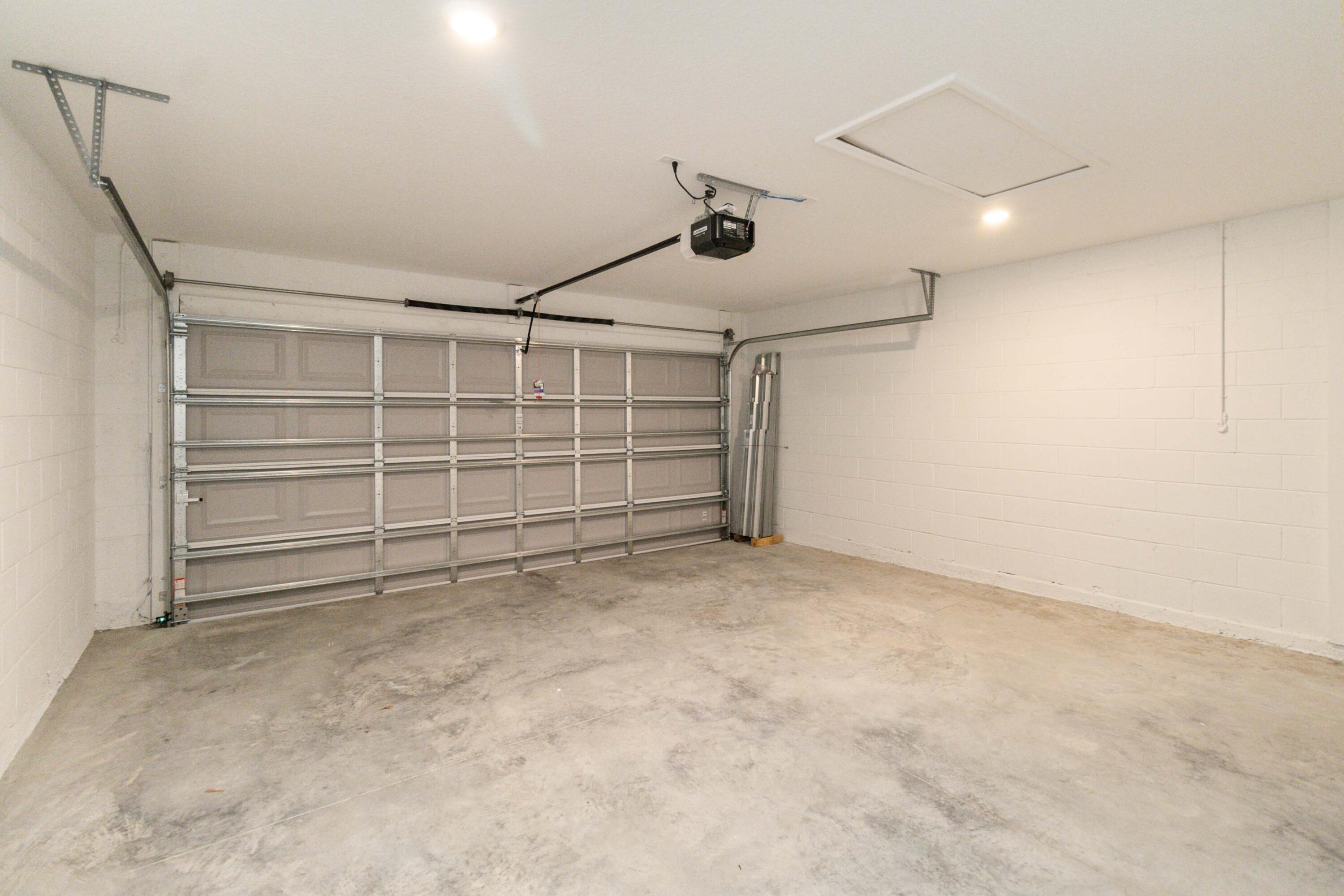 336 Rheine Road Northwest Palm Bay, FL 32907 - Photo 29 of 30 a view of an empty room with a ceiling fan