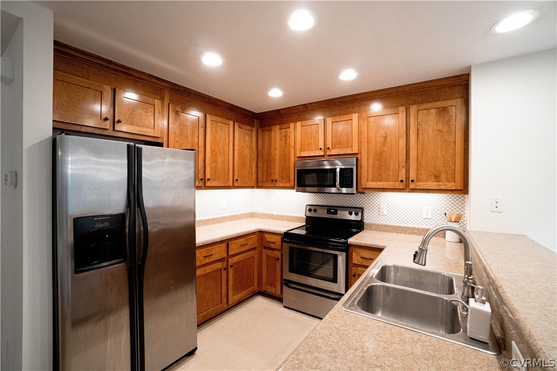 1011 Spirea Road Richmond, VA 23236 - Photo 15 of 36 Gallery Image 15
