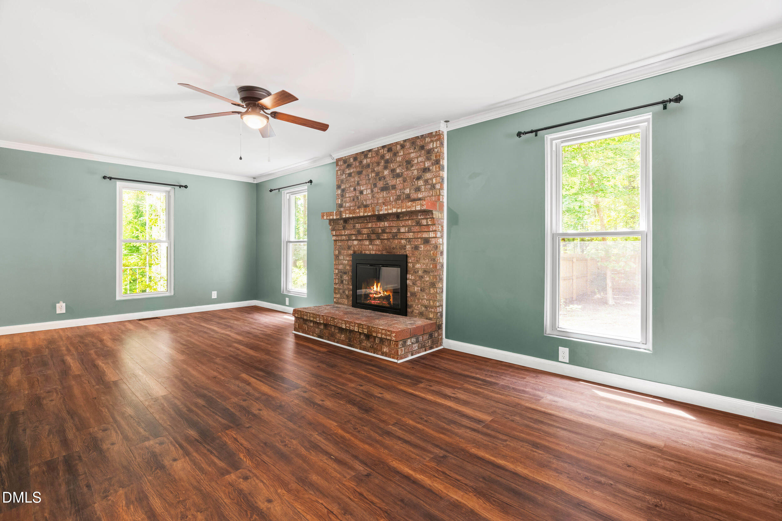 133 Stagecrest Drive Raleigh, NC 27603 - Photo 11 of 36 Living room