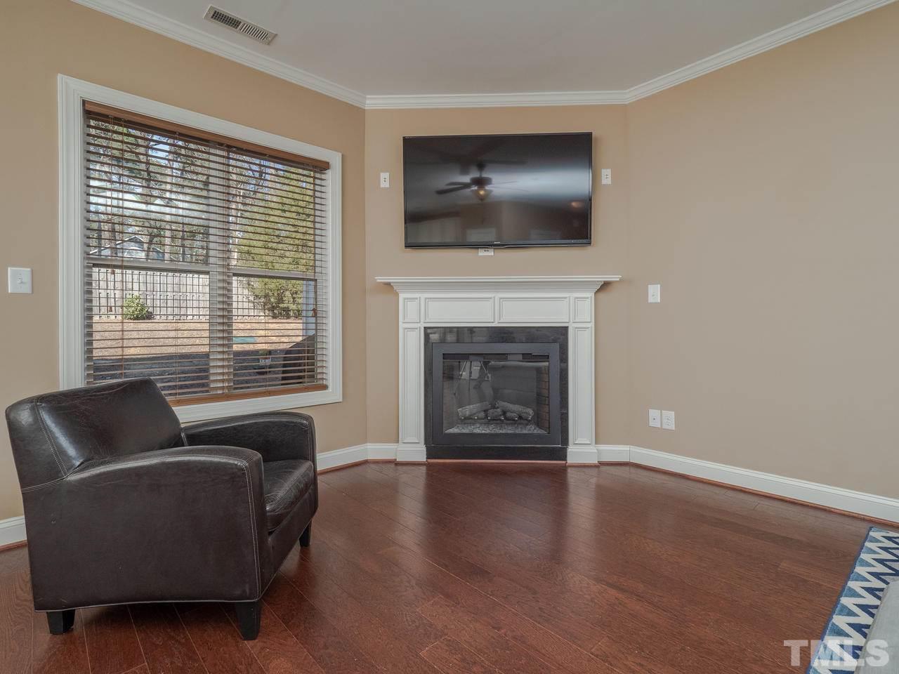 2104 Scarlet Maple Drive Raleigh, NC 27606 - Photo 4 of 24 Gallery Image 4