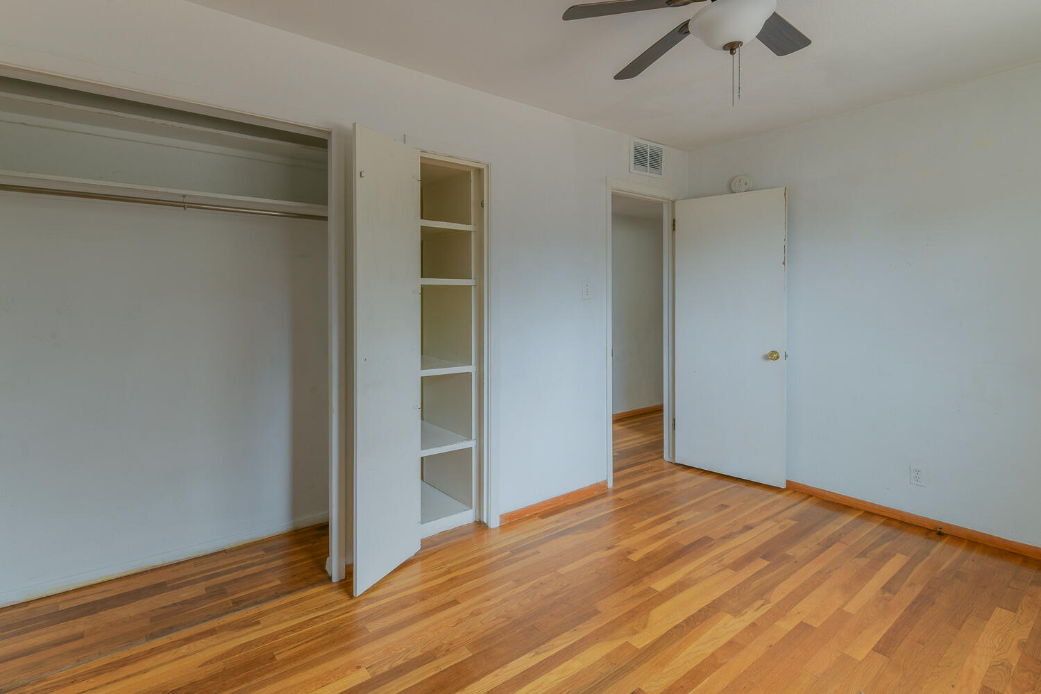 4312 Hendrix Road Northeast Albuquerque, NM 87110 - Photo 17 of 42 Gallery Image 17
