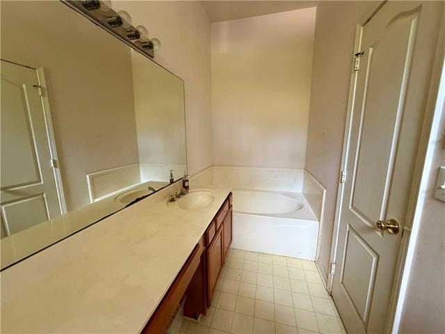 1060 Elmer Street Mandeville, LA 70448 - Photo 7 of 11