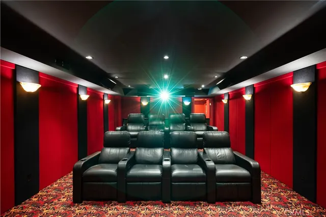 $8,950,000 | 375 Berkshire Avenue, La Canada Flintridge, CA 91011