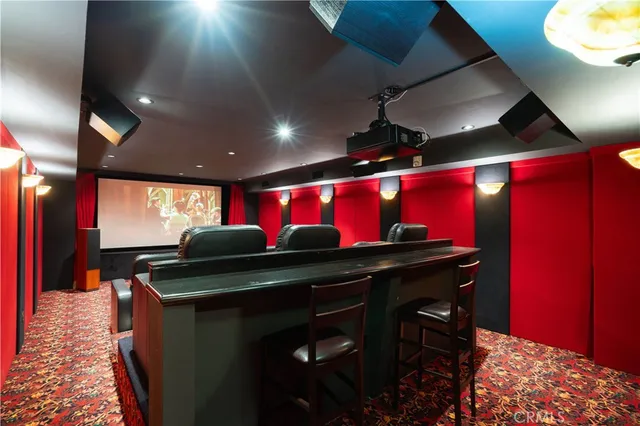 $8,950,000 | 375 Berkshire Avenue, La Canada Flintridge, CA 91011