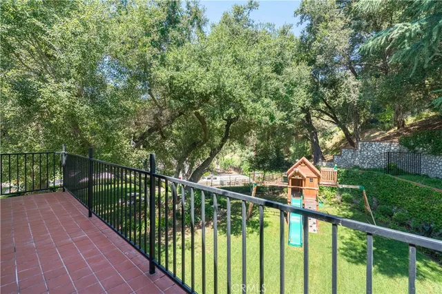 $8,950,000 | 375 Berkshire Avenue, La Canada Flintridge, CA 91011