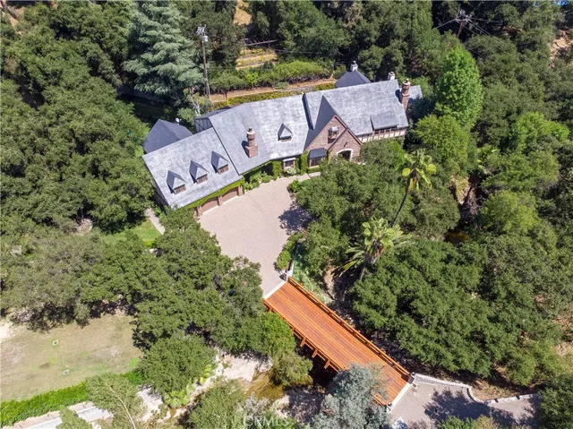 $8,950,000 | 375 Berkshire Avenue, La Canada Flintridge, CA 91011