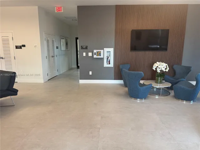 $3,800 | 631 Northwest 204th Street, Miami Gardens, FL 33169