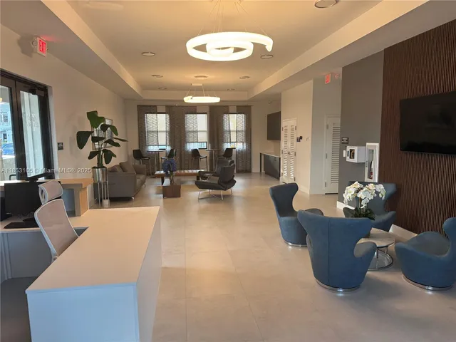 $3,800 | 631 Northwest 204th Street, Miami Gardens, FL 33169