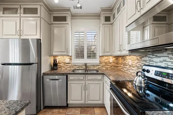 $299,000 | 10 Perimeter Summit Boulevard, Unit 3110, Atlanta, GA 30319