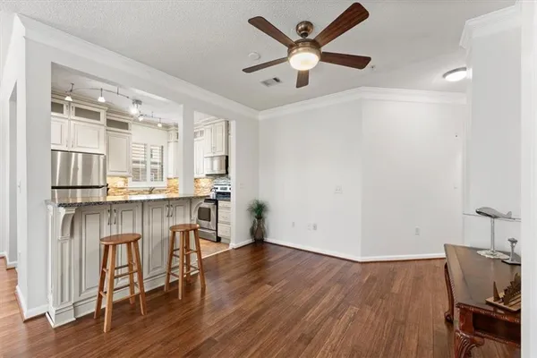 $299,000 | 10 Perimeter Summit Boulevard, Unit 3110, Atlanta, GA 30319