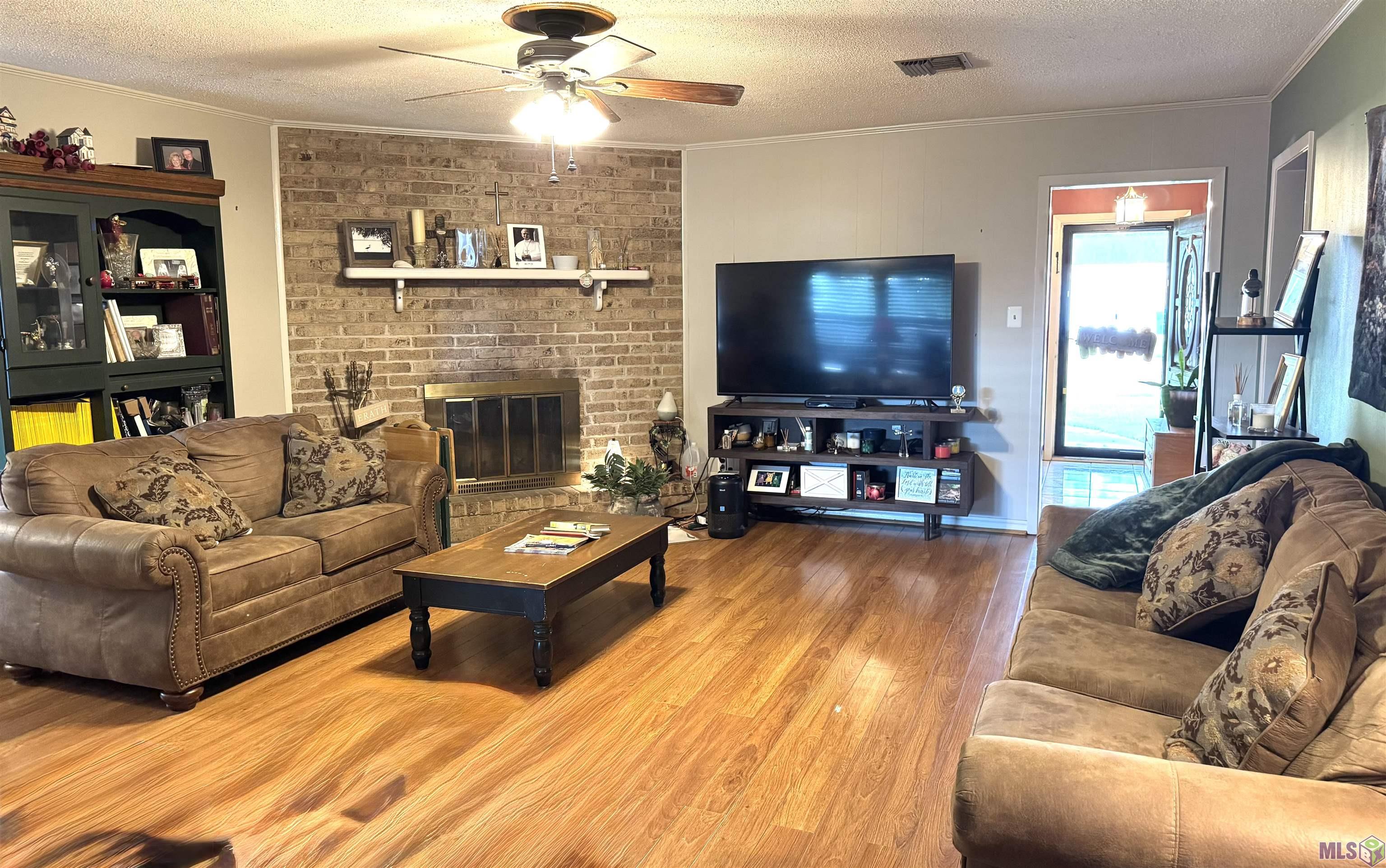 1604 Ridgeway Drive Morgan City, LA 70380 - Photo 5 of 23