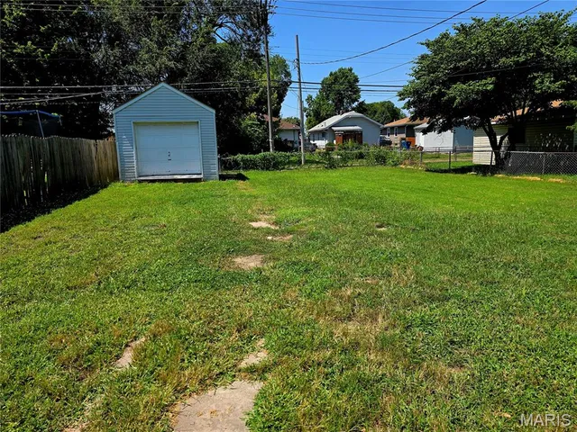 $145,000 | 726 Rice Street, Wood River, IL 62095