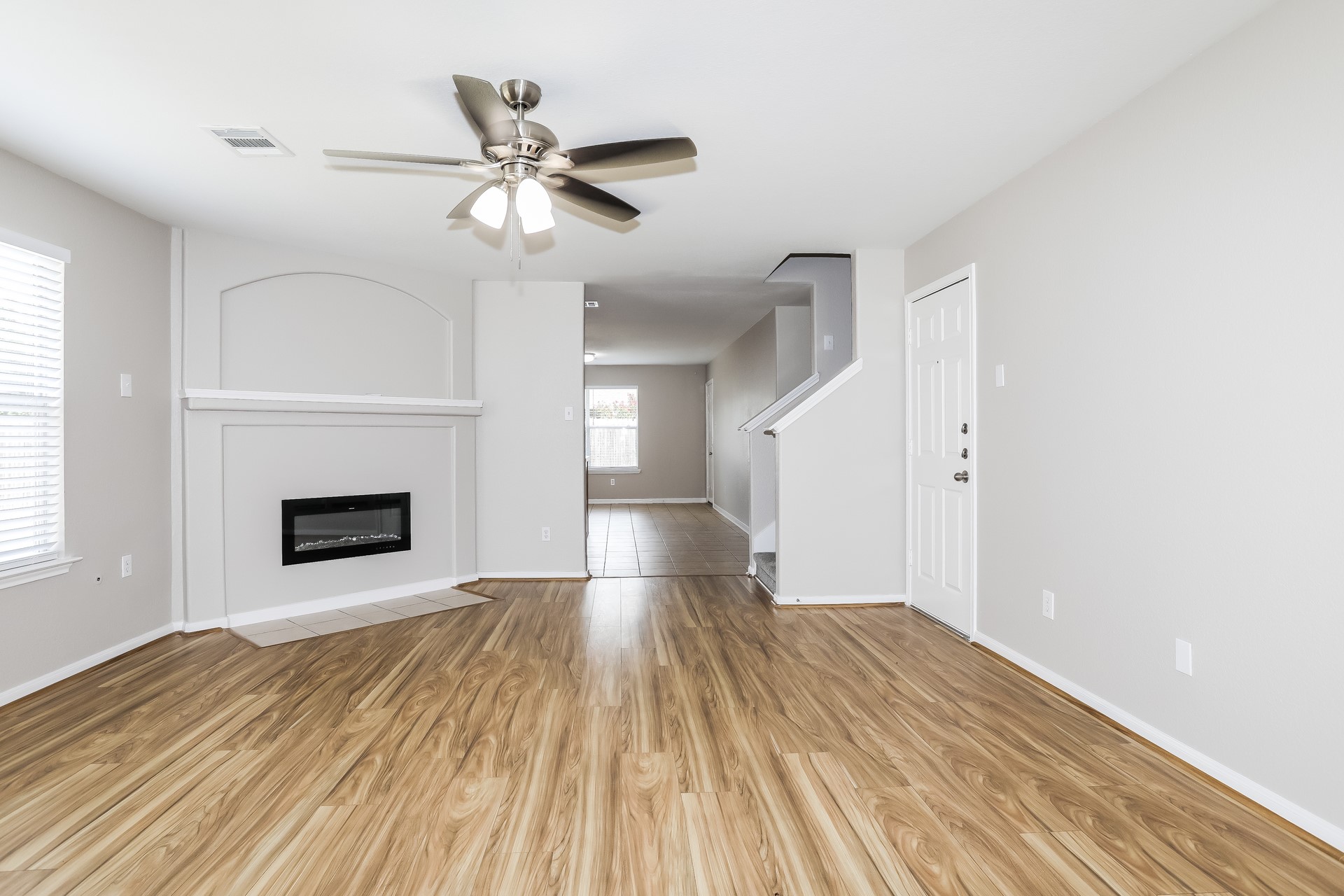 21334 Bella Luna Court Spring, TX 77379 - Photo 4 of 17