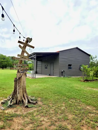$634,900 | 18354 Deerview Lane, New Ulm, TX 78950