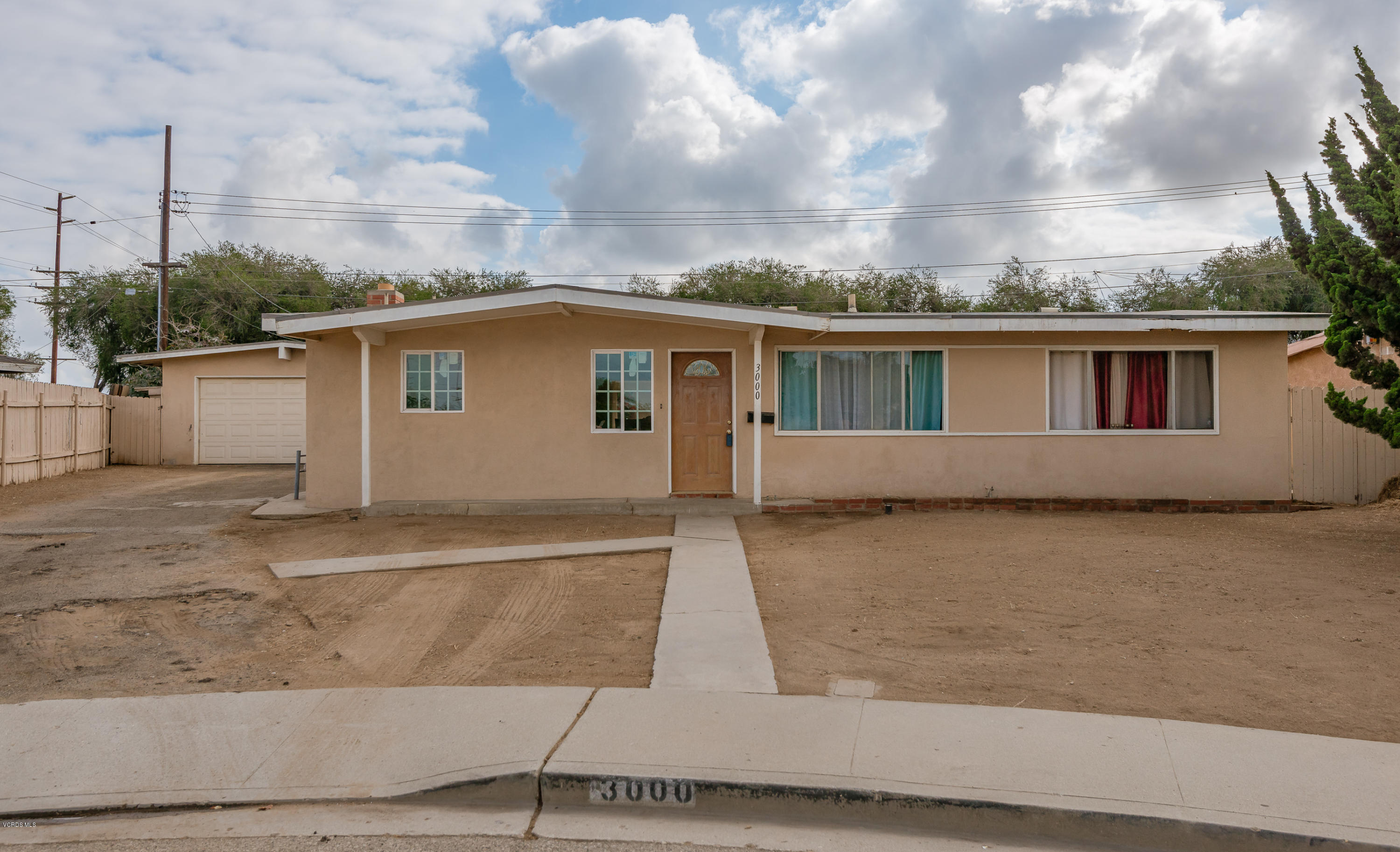 3000 Madera Place Oxnard, CA 93033 - Photo 2 of 18 02-Street View