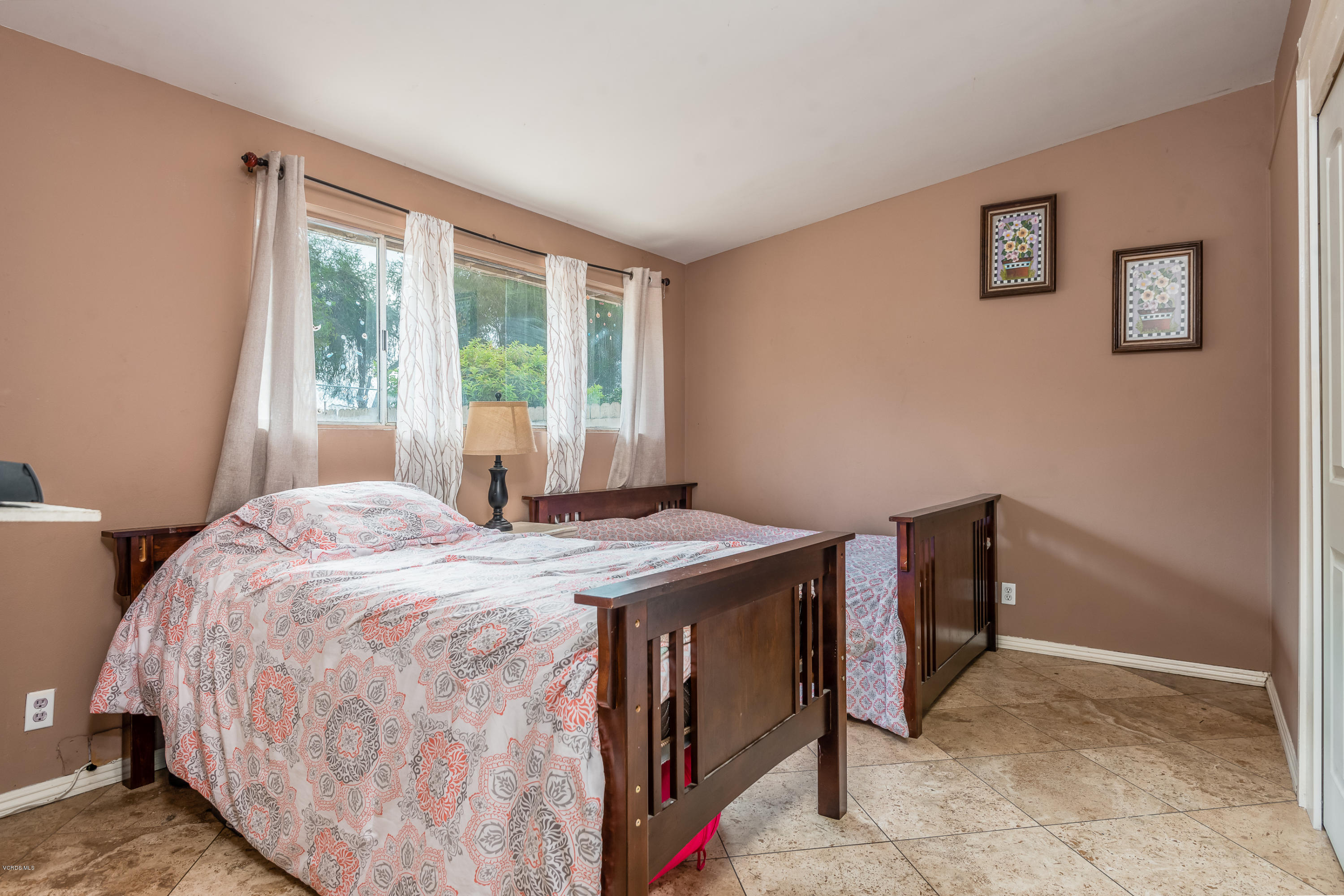 3000 Madera Place Oxnard, CA 93033 - Photo 14 of 18 14-Master Bedroom