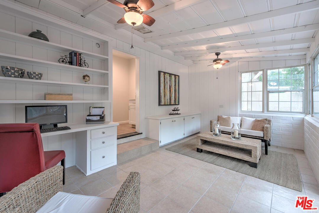 6600 Ruffner Avenue Lake Balboa, CA 91406 - Photo 16 of 20 Gallery Image 16