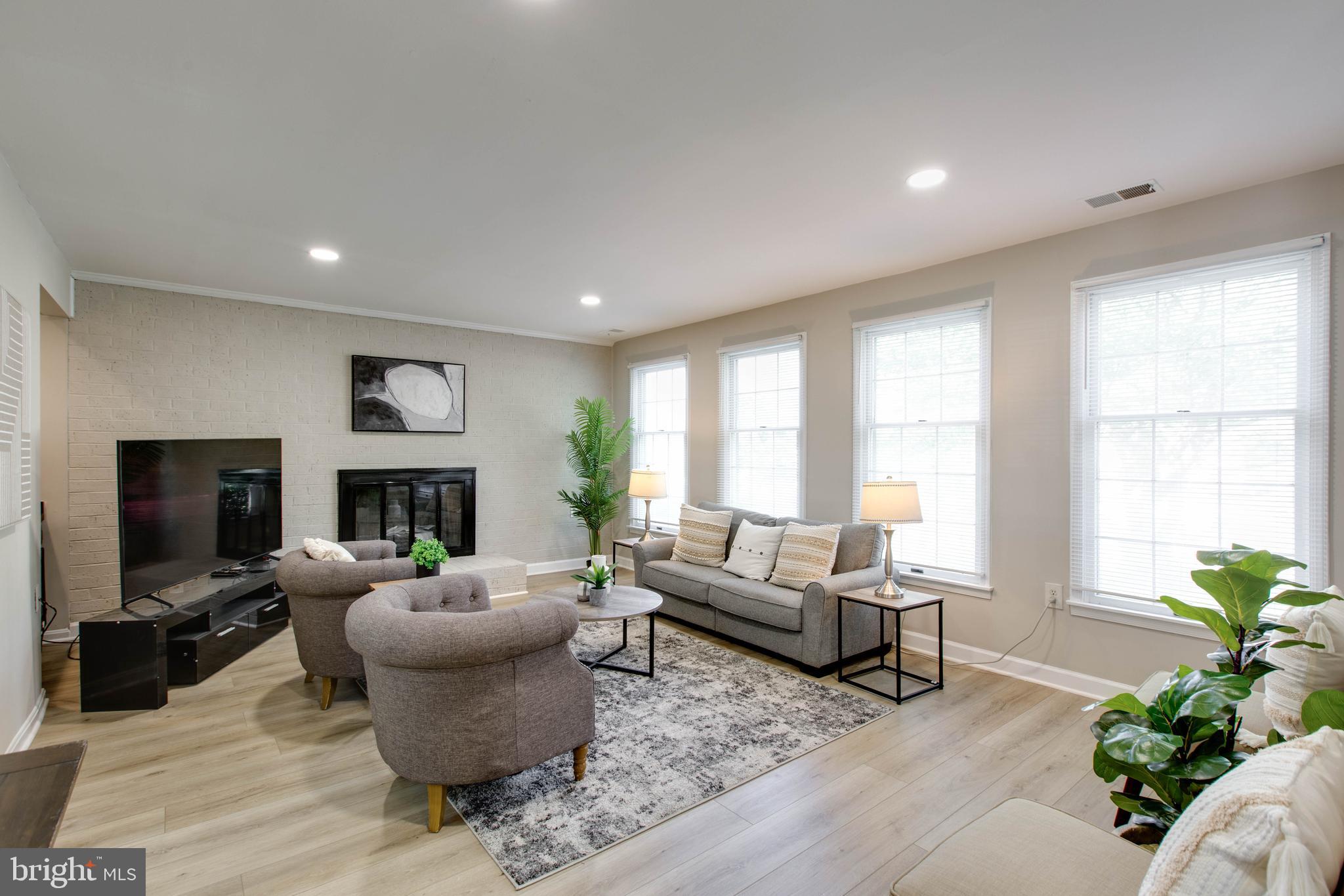 14517 Carona Drive Silver Spring, MD 20905 - Photo 6 of 51