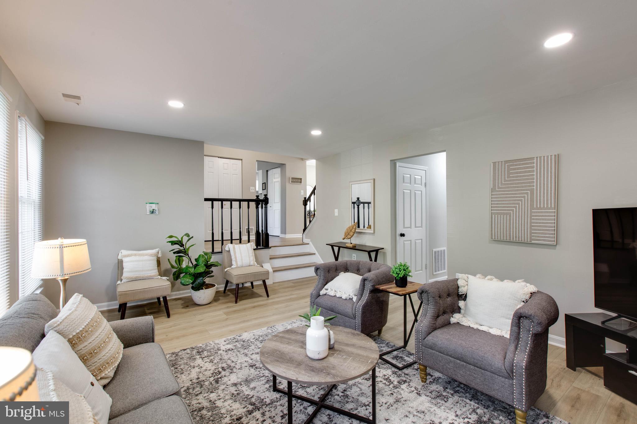 14517 Carona Drive Silver Spring, MD 20905 - Photo 8 of 51