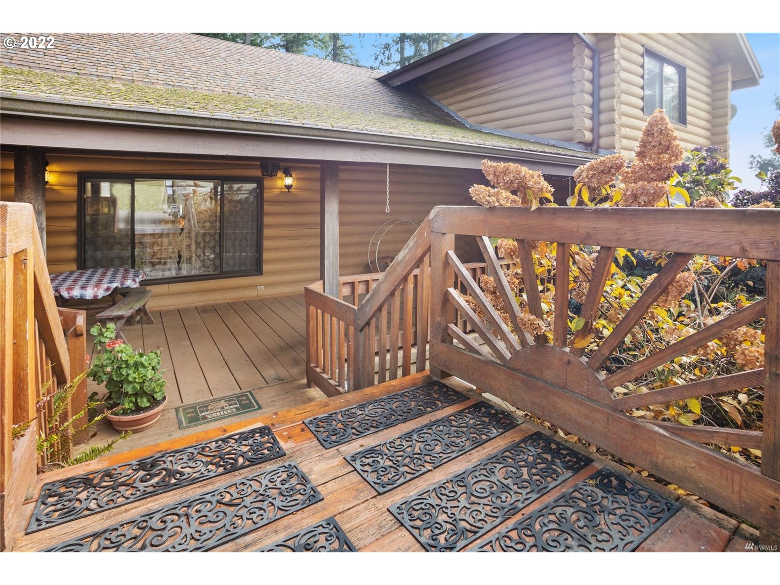248 Coma Road Winlock, WA 98596 - Photo 2 of 30 a view of an entryway