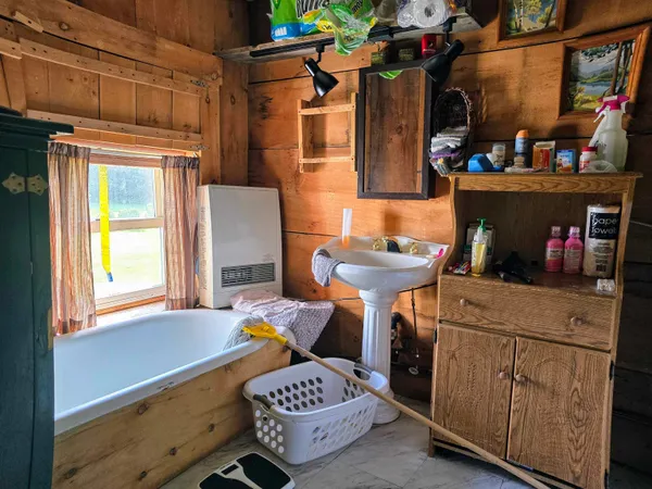 $225,000 | 682 Goose Lane, Bath, NH 03740