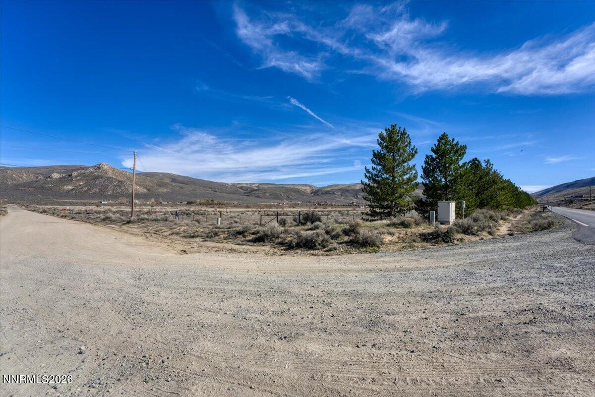 15210 North Red Rock Road Reno, NV 89508 - Photo 28 of 30 a view of a dry yard with wooden fence
