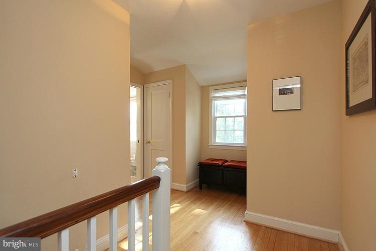 8209 Maple Ridge Road Bethesda, MD 20814 - Photo 15 of 26 Upstairs Landing