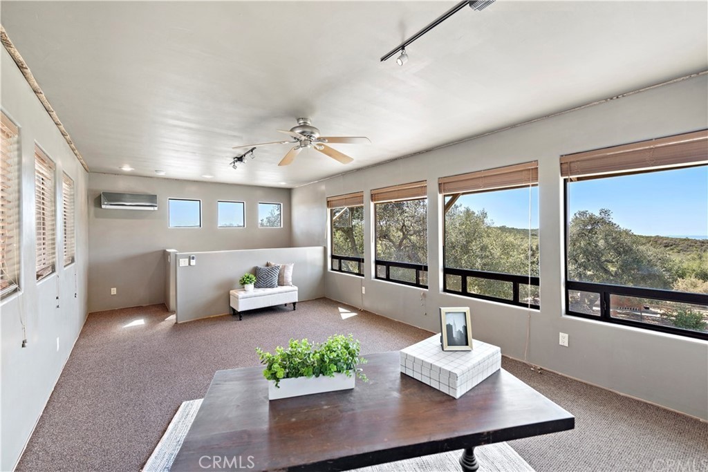 10950 Fox Springs Road Fallbrook, CA 92028 - Photo 17 of 23