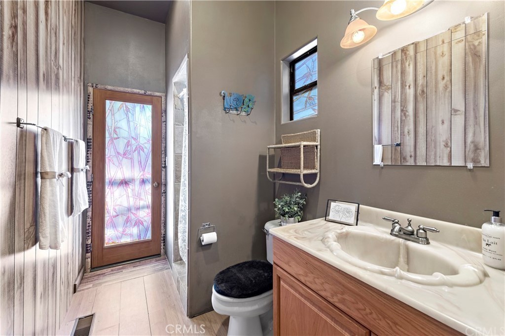 10950 Fox Springs Road Fallbrook, CA 92028 - Photo 19 of 23