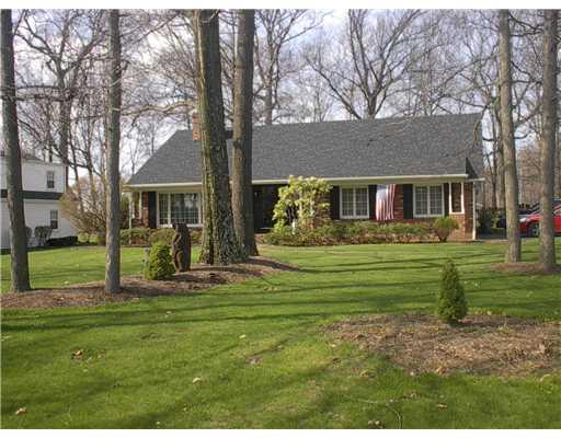 3549 McConnell Road Hermitage, PA 16148 - Photo 1 of 6 Exterior Front.