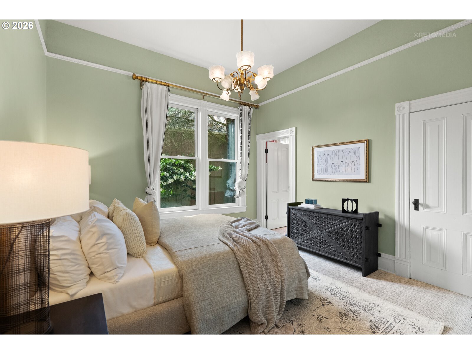 2104 Southwest Spring Street Portland, OR 97201 - Photo 16 of 45
