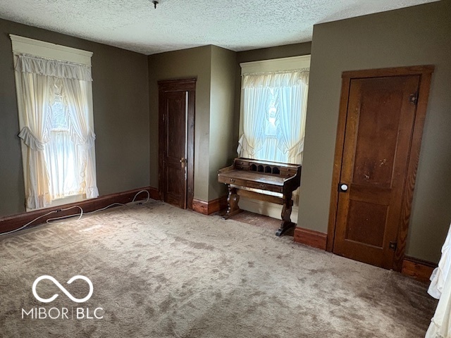227 Franklin Street Pendleton, IN 46064 - Photo 6 of 12