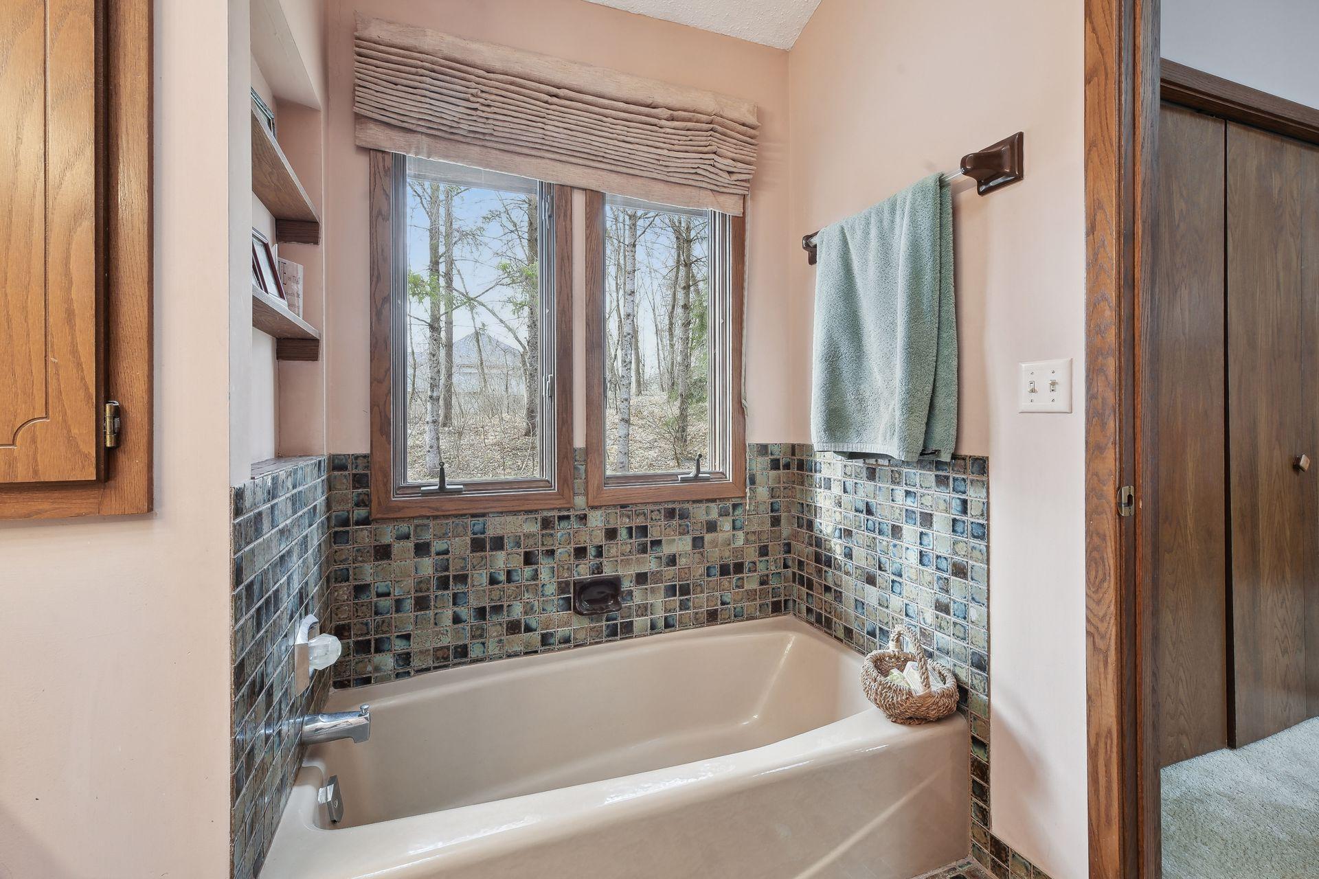 1460 Tanglewood Road Orono, MN 55356 - Photo 18 of 29 Gallery Image 18