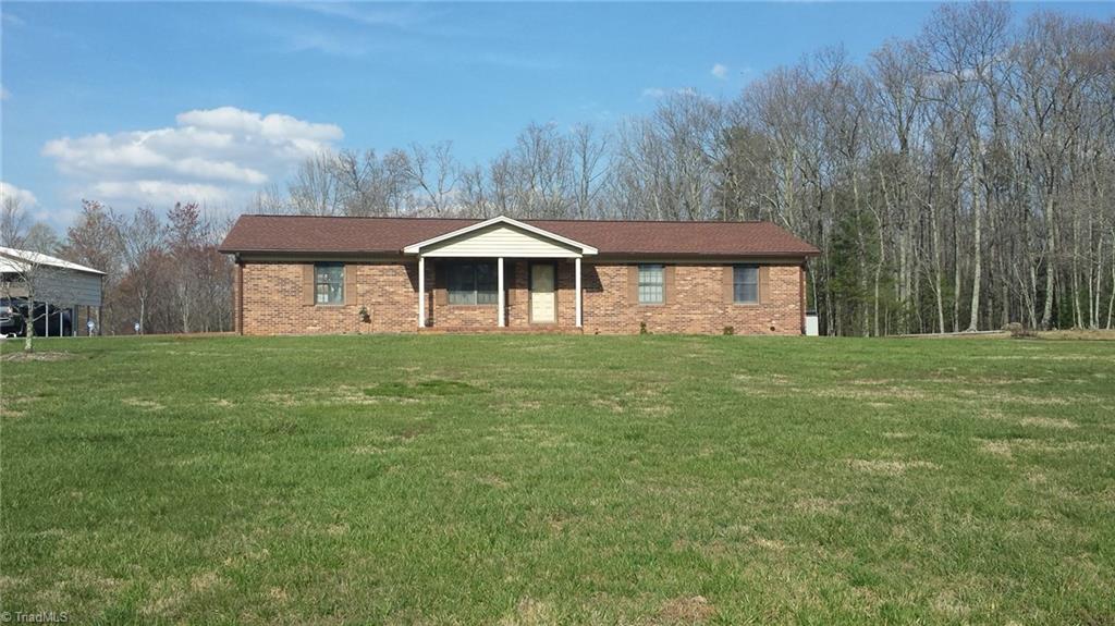 1174 Slate Mountain Road Mount Airy, NC 27030 - Photo 3 of 19 Gallery Image 3