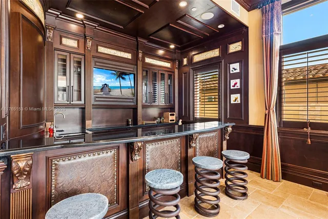 a view of a lake with house