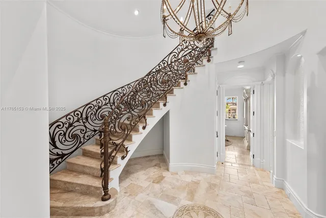 $8,995,000 | 3201 Northeast 27th Avenue, Lighthouse Point, FL 33064