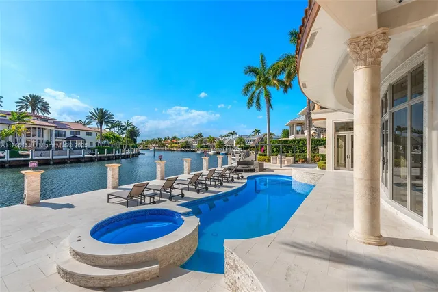 $8,995,000 | 3201 Northeast 27th Avenue, Lighthouse Point, FL 33064