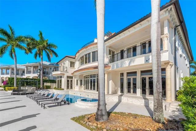 $8,995,000 | 3201 Northeast 27th Avenue, Lighthouse Point, FL 33064