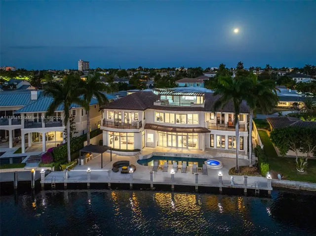 $8,995,000 | 3201 Northeast 27th Avenue, Lighthouse Point, FL 33064