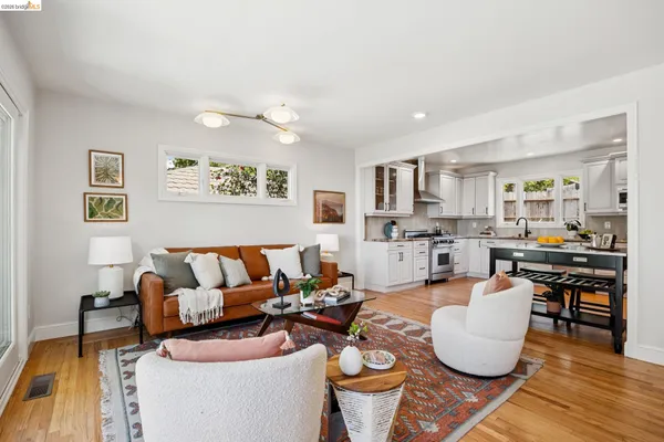 $995,000 | 2924 Shasta Road, Berkeley, CA 94708
