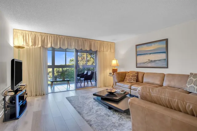 $235,000 | 1603 Abaco Drive, Unit D4, Coconut Creek, FL 33066