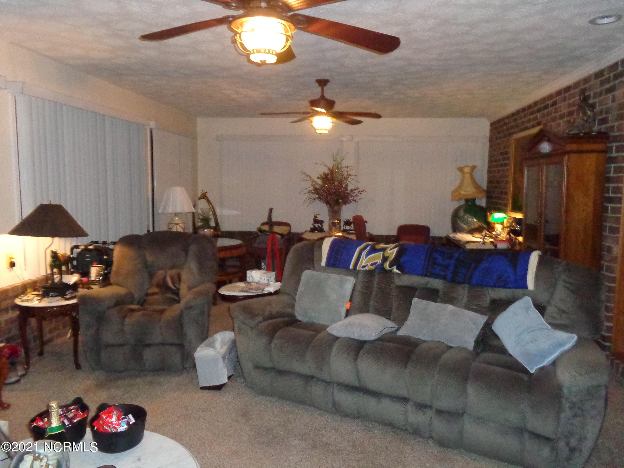 158 Murray Manor Lane Rockingham, NC 28379 - Photo 10 of 45 Large family room