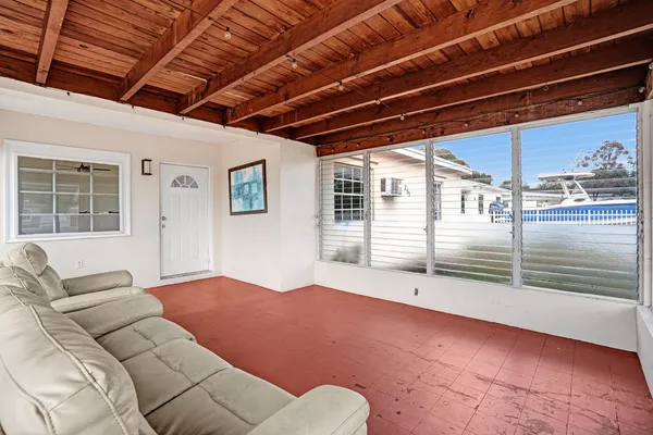 $479,000 | 251 East 57th Street, Hialeah, FL 33013