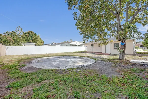 $479,000 | 251 East 57th Street, Hialeah, FL 33013