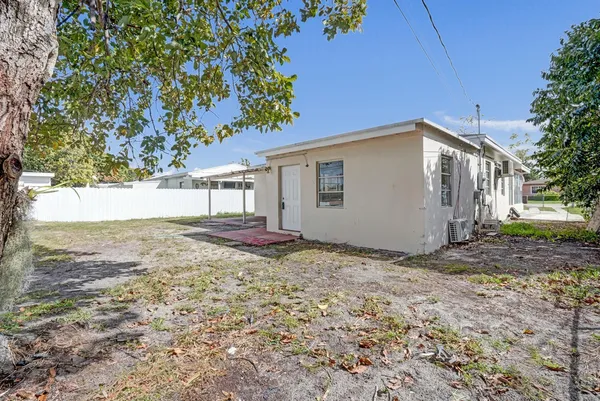 $479,000 | 251 East 57th Street, Hialeah, FL 33013