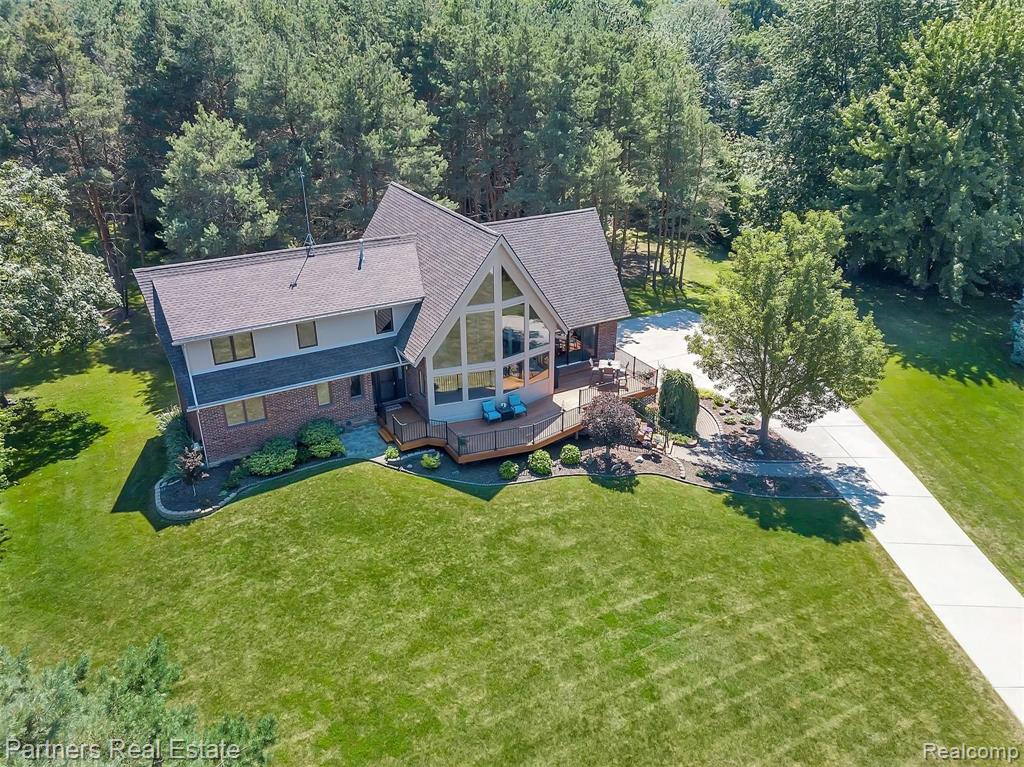 10890 Blaine Road Brighton, MI 48114 - Photo 50 of 61 Gallery Image 50