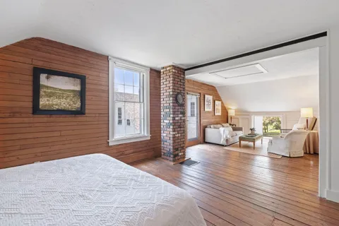 $2,250,000 | 11-12 Highland Street, Meredith, NH 03253