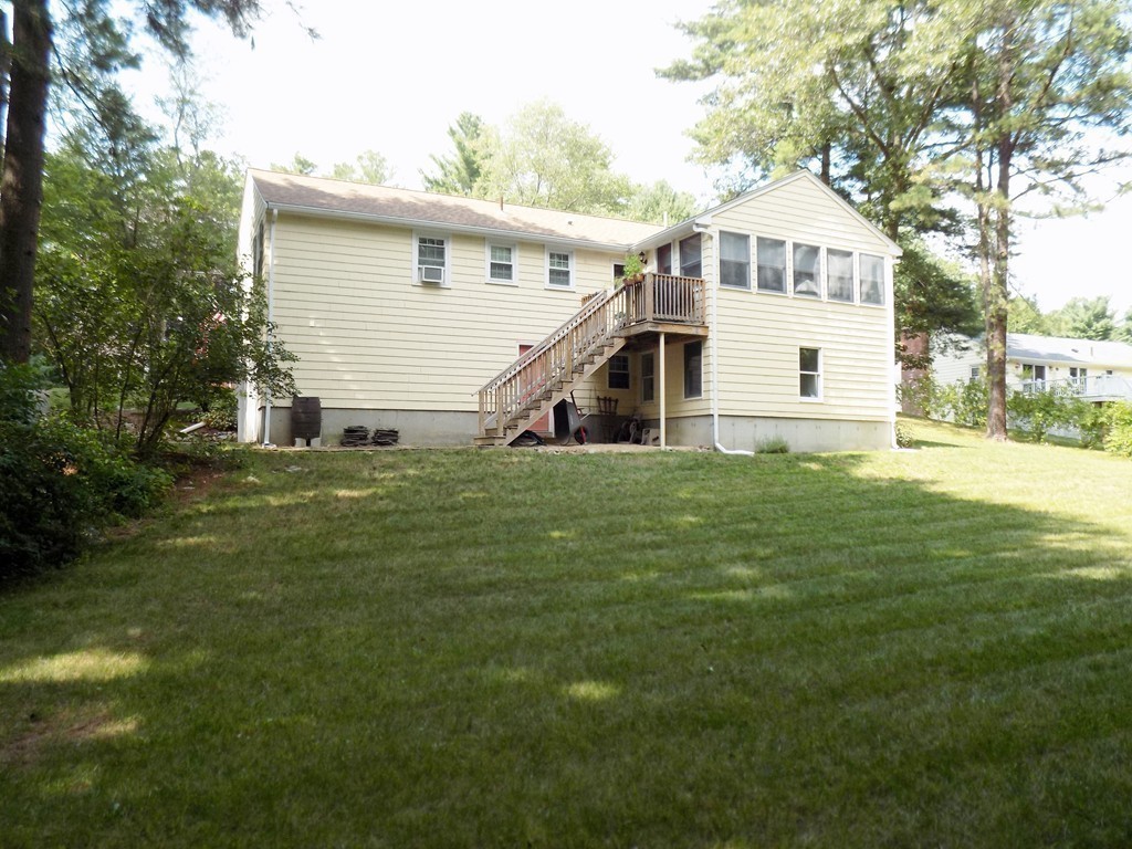 54 Colonial Road Medfield, MA 02052 - Photo 27 of 28 Gallery Image 27