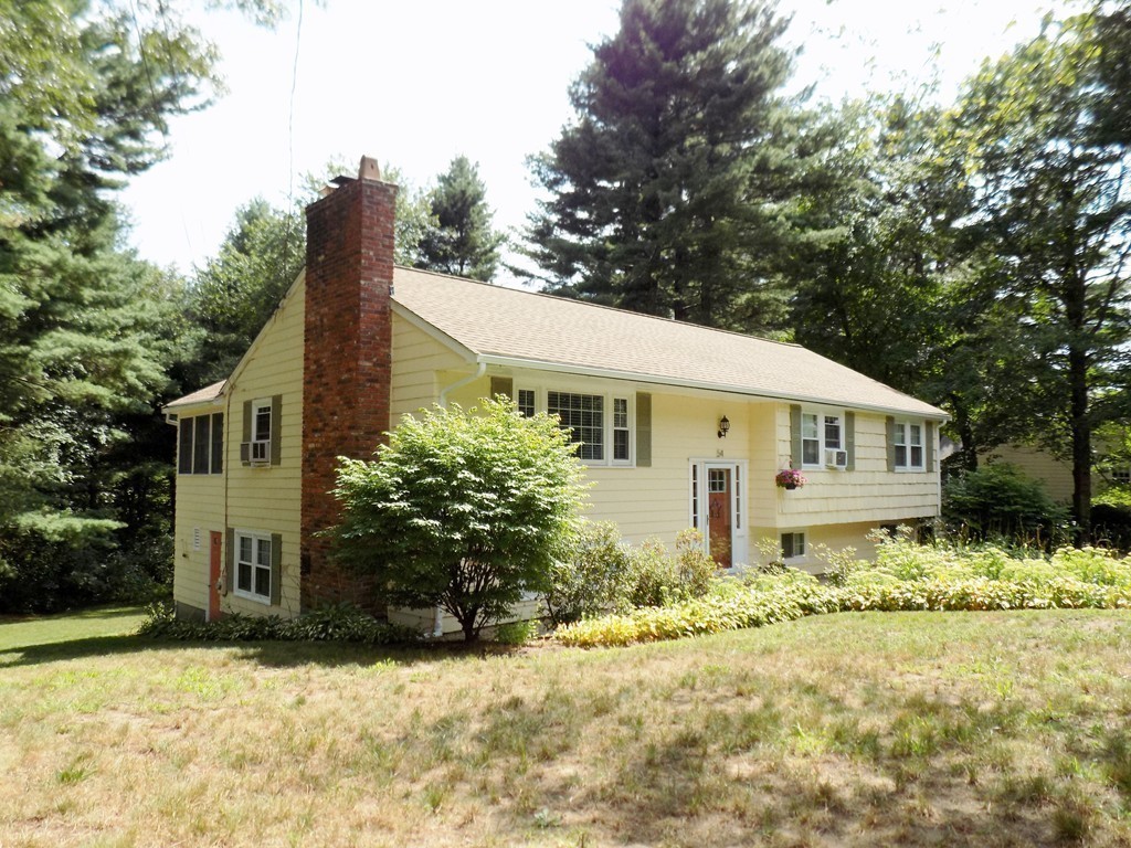 54 Colonial Road Medfield, MA 02052 - Photo 28 of 28 Gallery Image 28