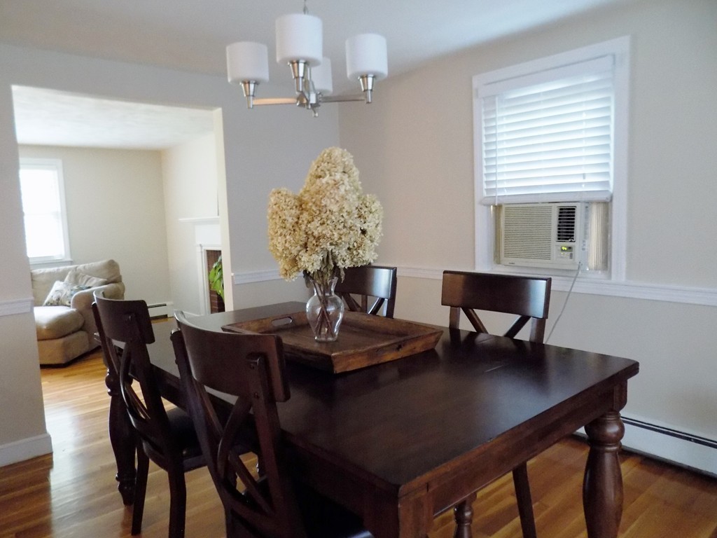 54 Colonial Road Medfield, MA 02052 - Photo 9 of 28 Gallery Image 9